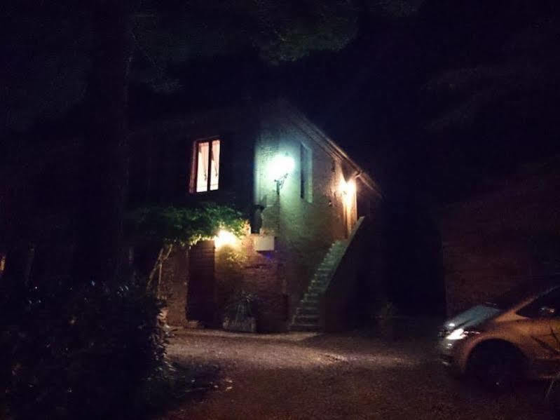 Casa Cecchi Bed & Breakfast Val di Pugna Ngoại thất bức ảnh